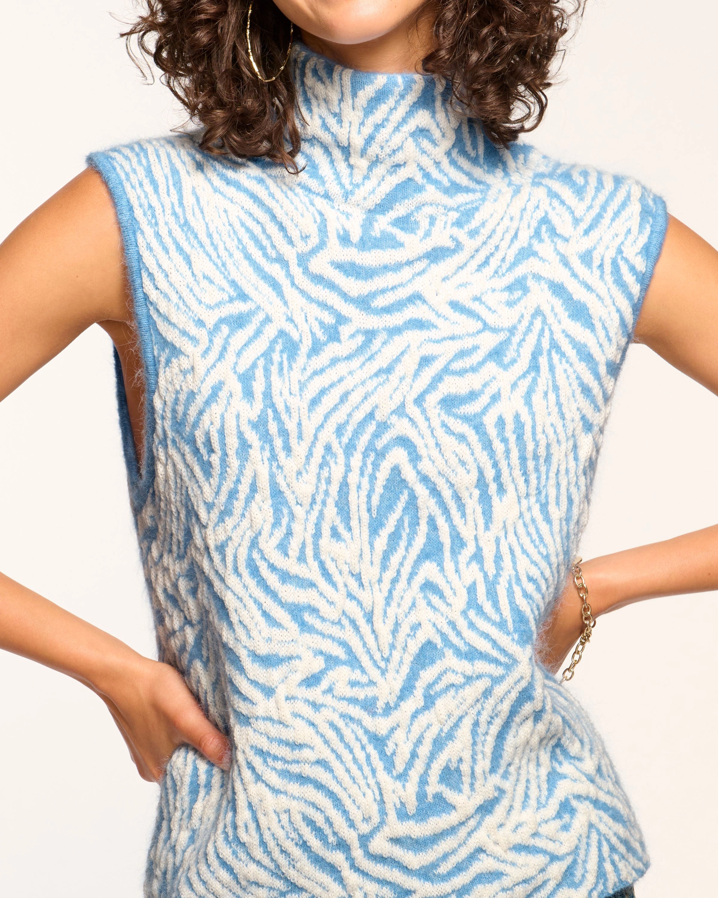 Bev Sleeveless Turtleneck Sweater