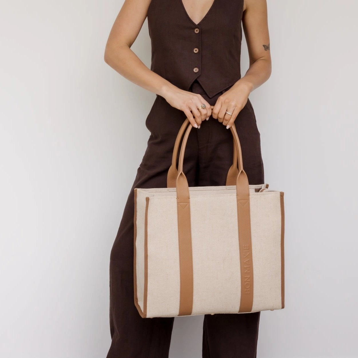 Large Bon Vivant Structured Tote Bag -- Jute Canvas Tan Leather