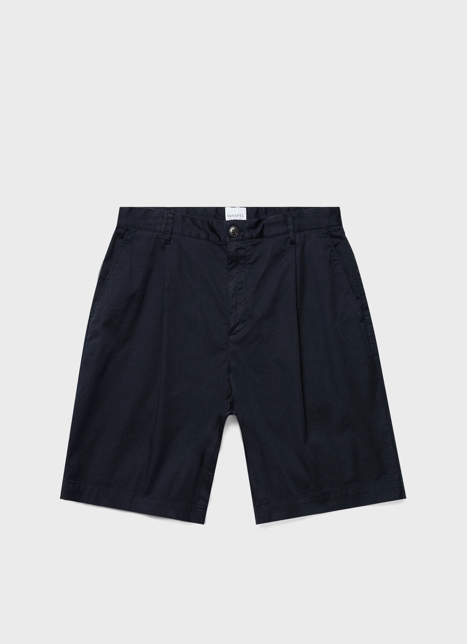 Men's Pleated Twill Short in Dark Navy